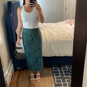 NWT mid length skirt